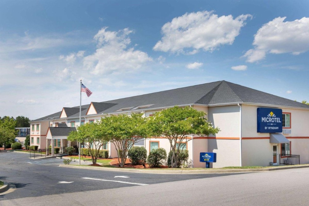 Microtel Inn & Suites by Wyndham Columbia Two Notch Rd Area Image 18